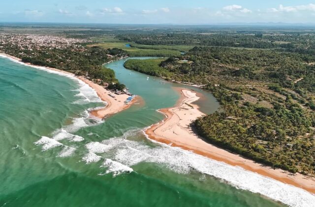 Barra de Caraíva