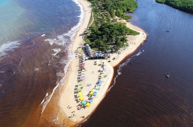 Barra de Caraíva