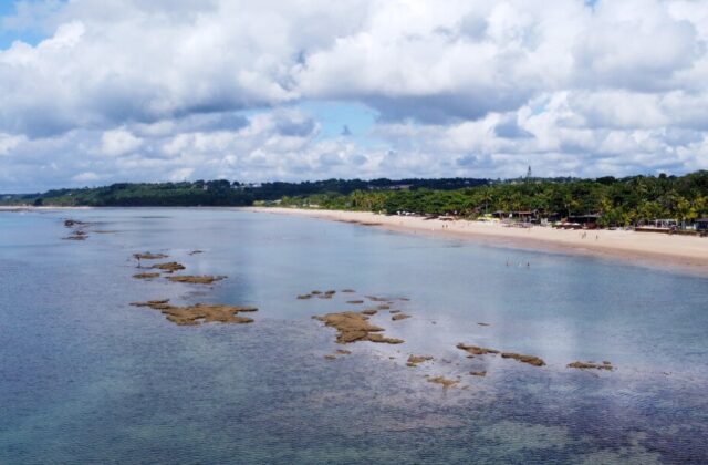 Praia de Araçaípe