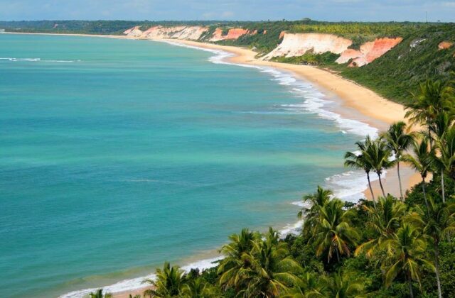 Praia de Pitinga