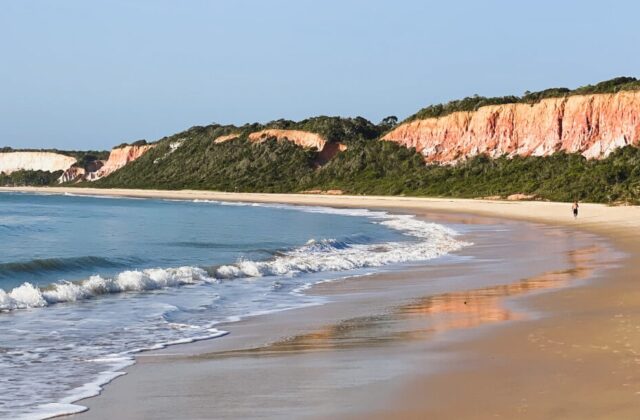 Praia de Pitinga
