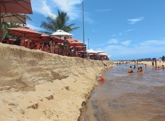 Praia do Rio dos Mangues  (Barramares)