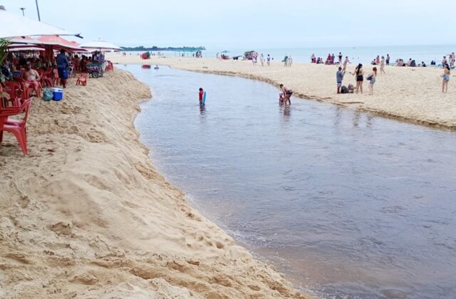 Praia do Rio dos Mangues  (Barramares)