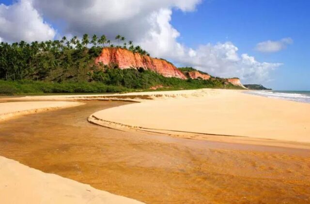 Praia do Taípe
