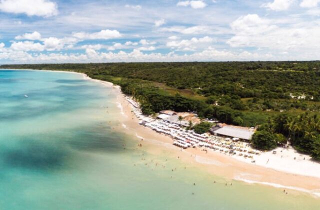 Praia dos Coqueiros